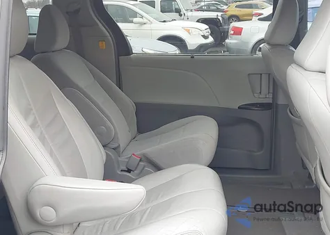 2011 Toyota Sienna Le from USA, damaged, VIN 5TDJK3DC0BS004991